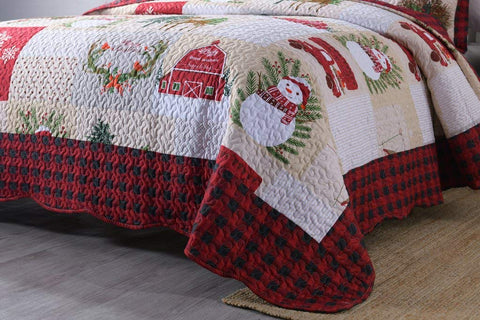MarCielo 3 Piece Christmas Quilt Set