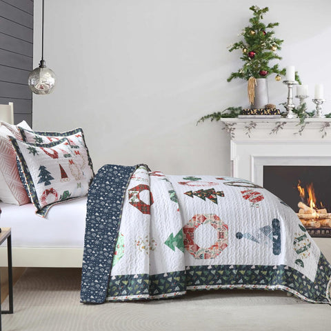 MarCielo 3 Piece Christmas Quilt Set