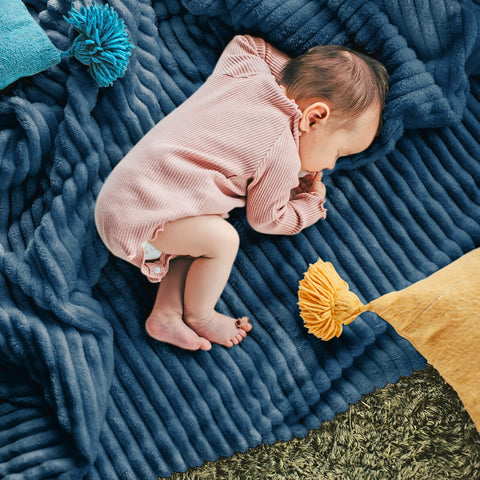 DISSA Fleece Blanket Throw Size