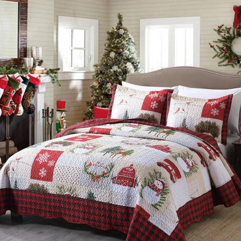 MarCielo 3 Piece Christmas Quilt Set
