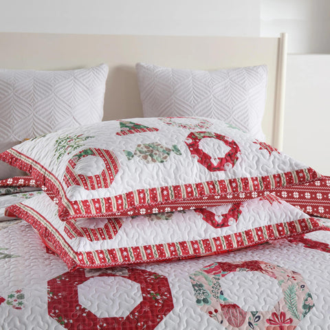 MarCielo 3 Piece Christmas Quilt Set